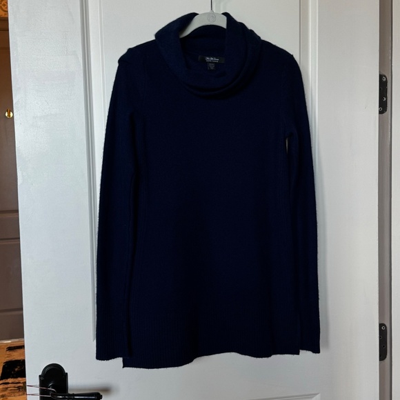 Saks Fifth Avenue Cashmere Sweater, sz XS - Picture 7 of 10